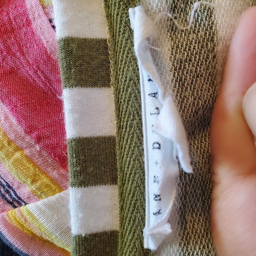 Jane + Delancey Olive Green White Striped Ruffle Sleeve Knit Top XL - Picture 10 of 13